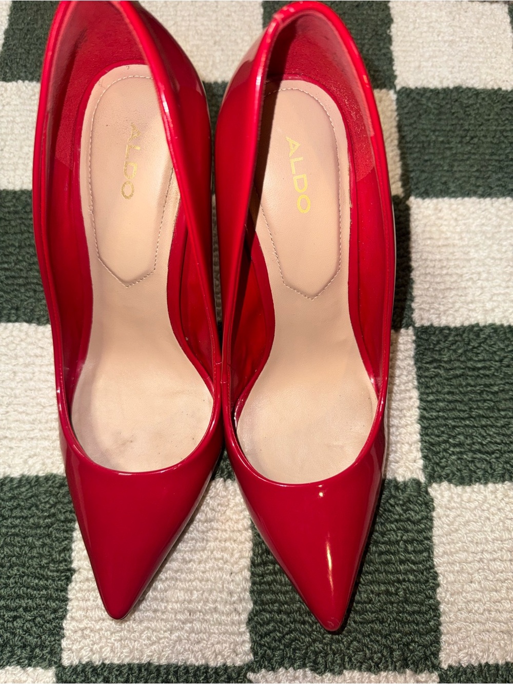 ALDO Women's Red Patent Pointed-Toe Pumps Size 7.5